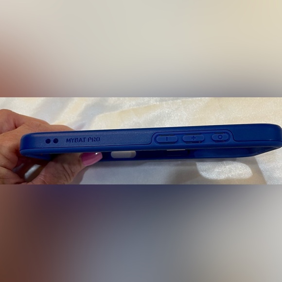 Pro iPhone 13 Mag Safe Case - Blue - Picture 9 of 12